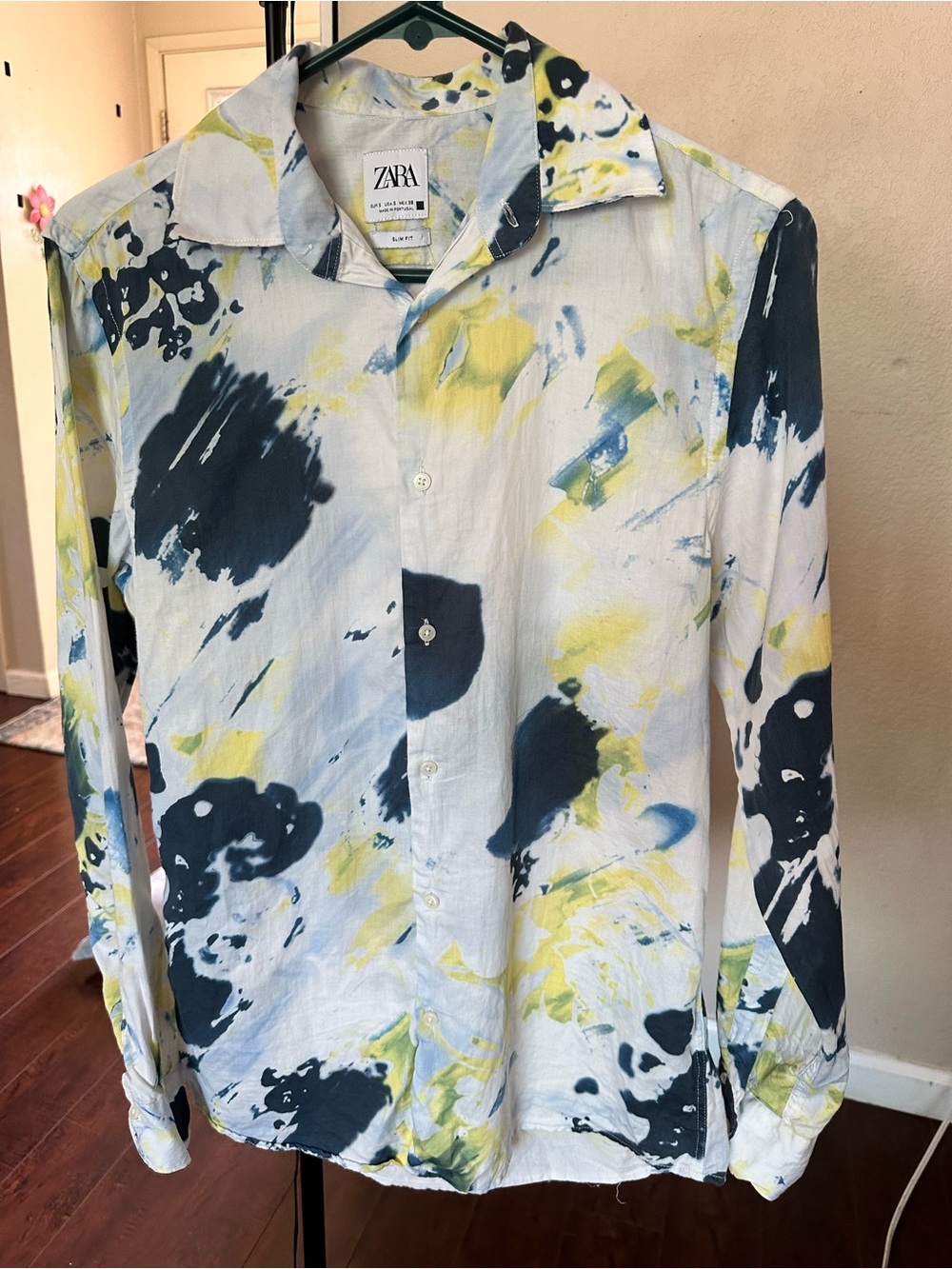 Zara Men's Long Sleeve Abstract Button-Down Shirt in White, Navy & Yellow